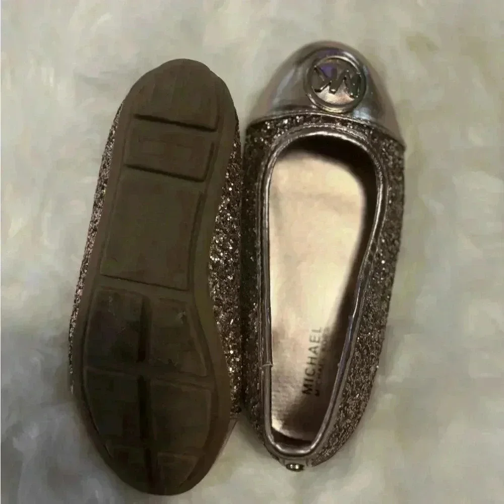 Girls MK Shoes - Picture 2 of 2